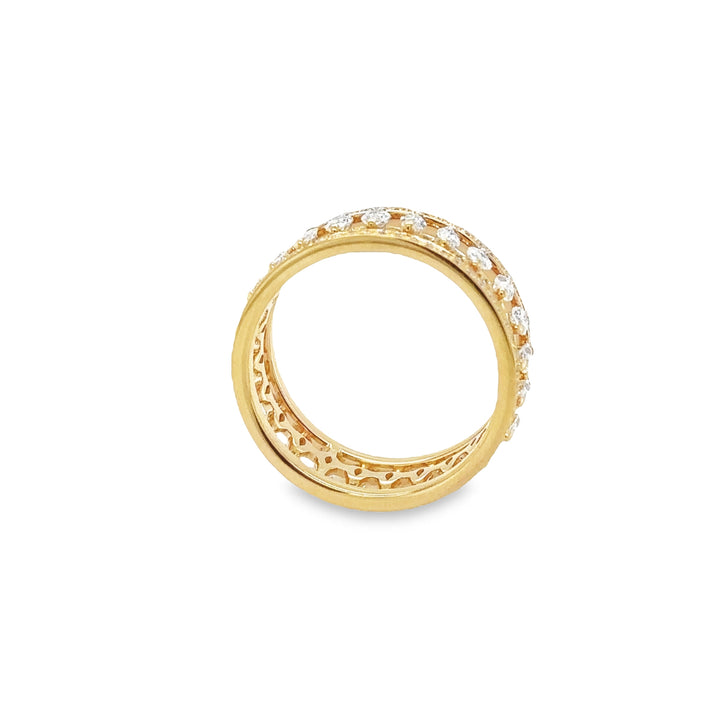 Ring in yellow gold