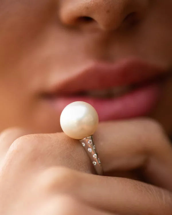 PEARL DIAMOND RING