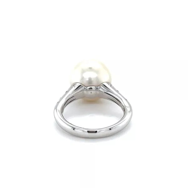 DIAMOND COCKTAIL RING