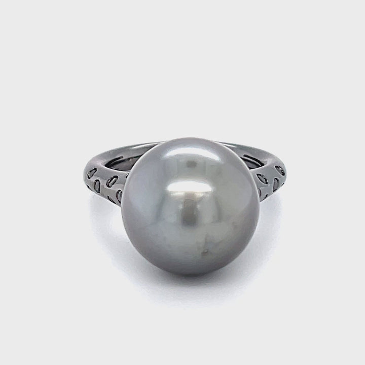 DIAMOND PEARL RING