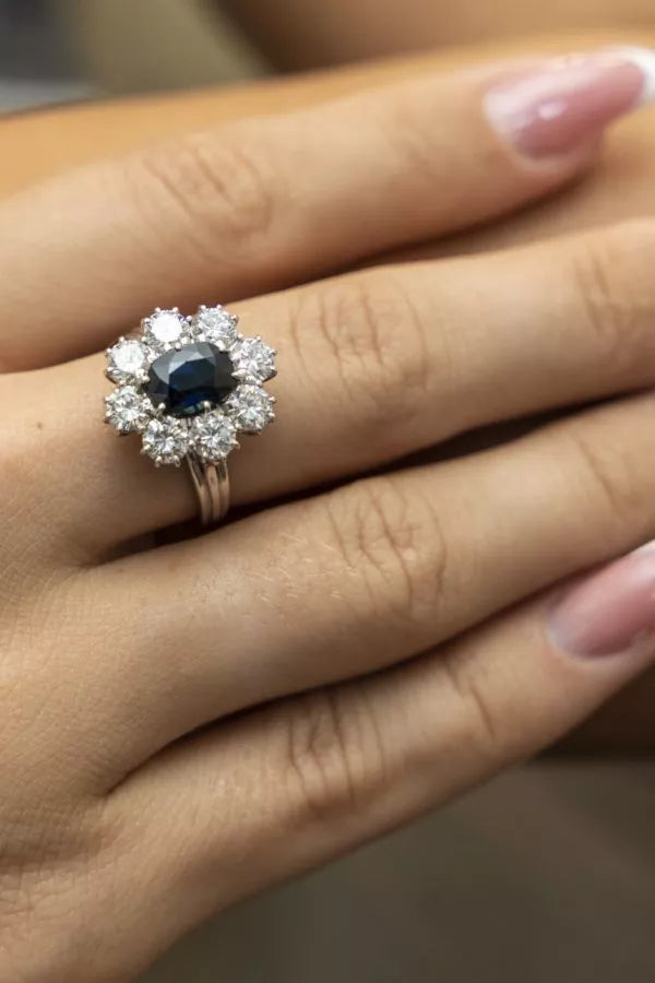 COCKTAIL SAPPHIRE RING