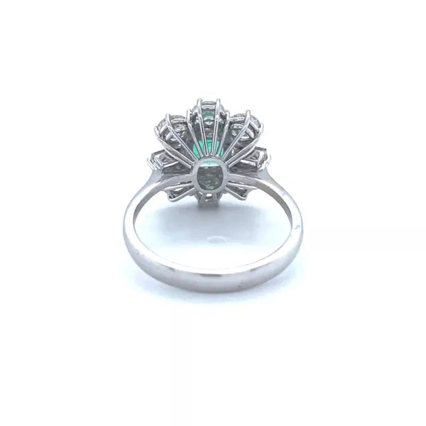 COCKTAIL EMERALD RING