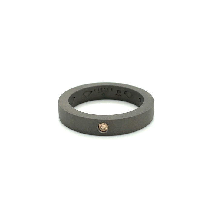 TITANIUM DIAMOND BAND RING